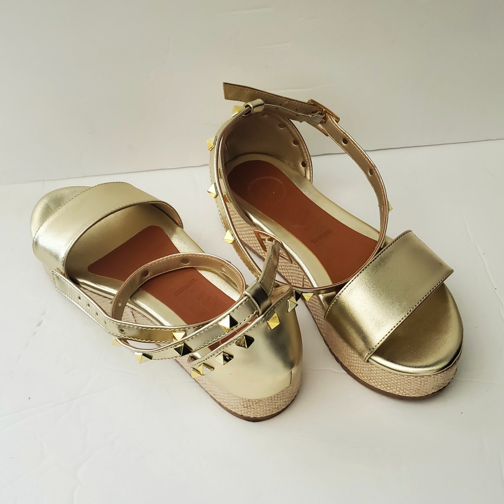 Gold Metallic Sandals with Ankle Strap